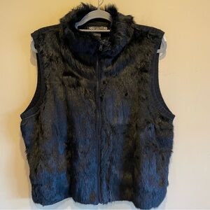 Nina Leonard Black Vest 100% Fur 70% Lambswool